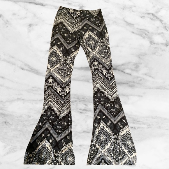 Black & Cream Boho Flare Pants - Medium, Festival Ready Statement Bottoms - Picture 7 of 8